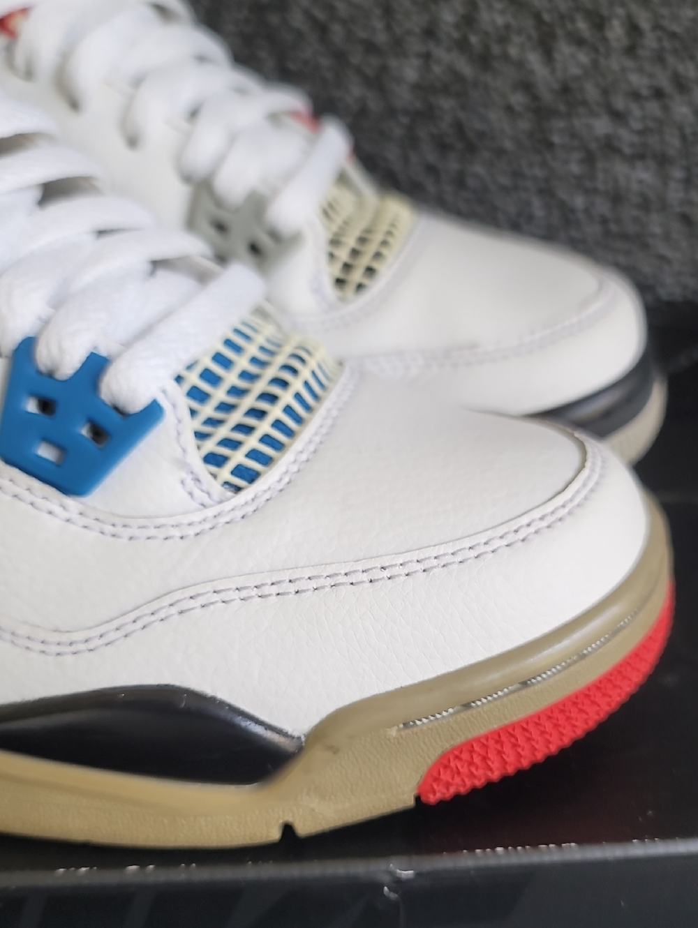 Nike Air Jordan 4 SE "What The 4" 30th Anniversary. Wmns 8.5 Ships Today - Picture 11 of 13